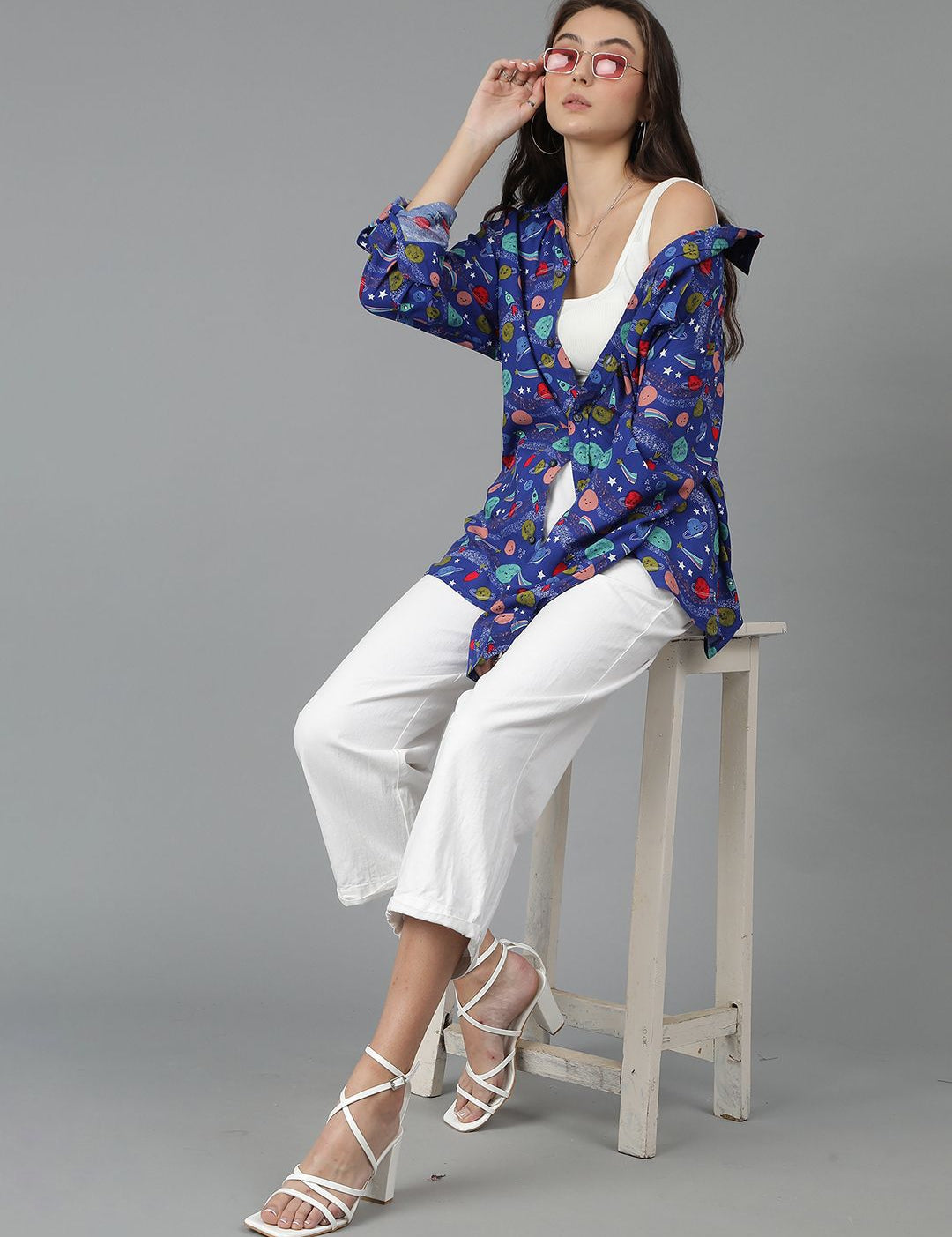 Kotty Women Spread Collar Abstract Printed Cotton Oversized Casual Shirt