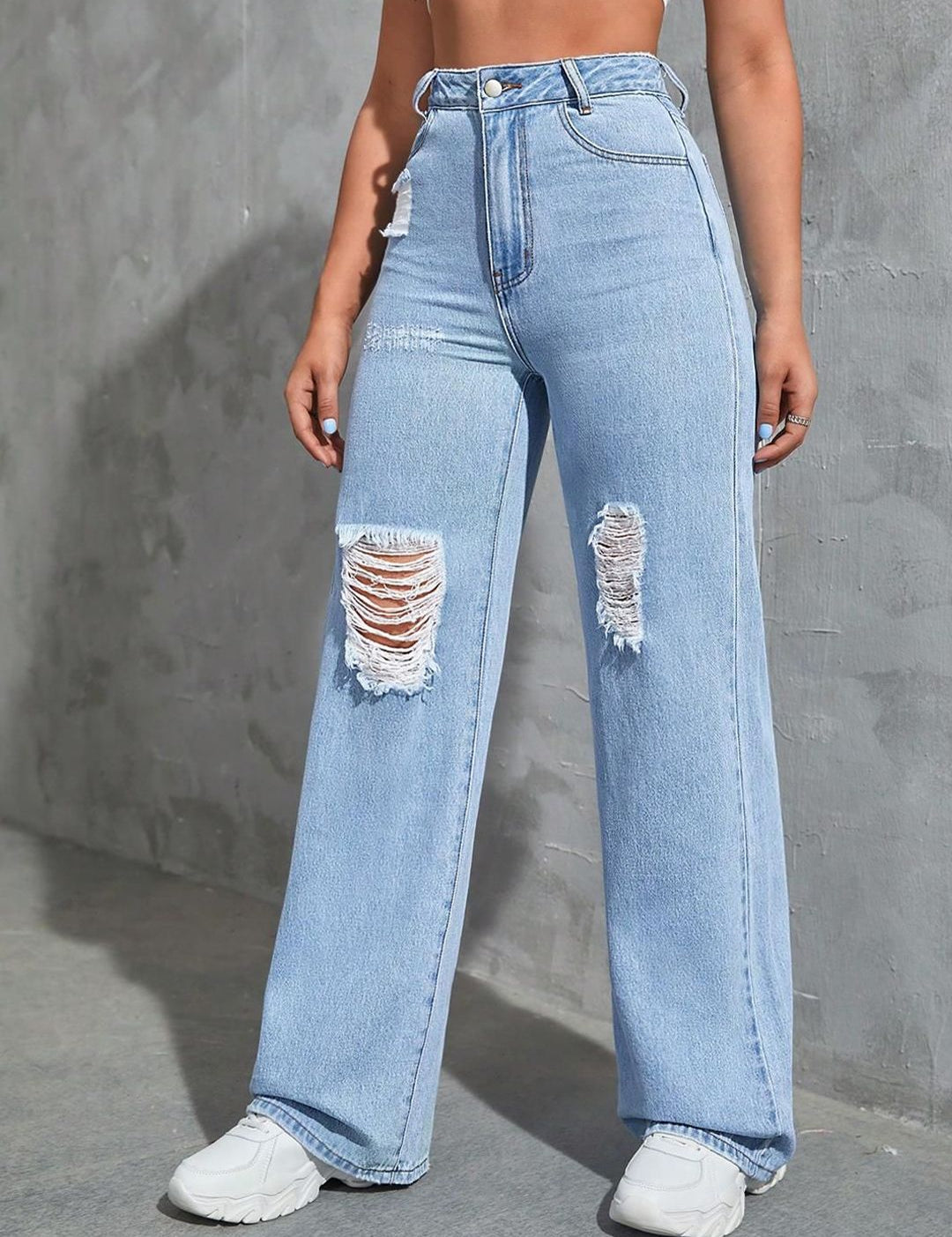 Kotty Women Straight Fit High-Rise Slash Knee Jeans