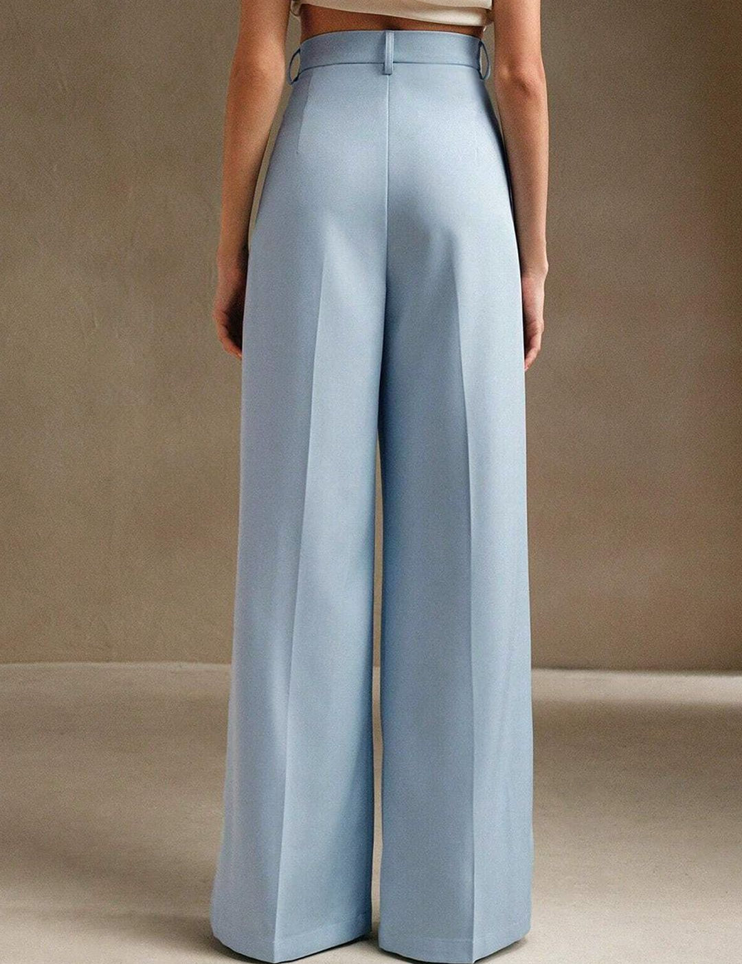 Kotty Women Straight Fit High-Rise Easy Wash Pleated Trousers