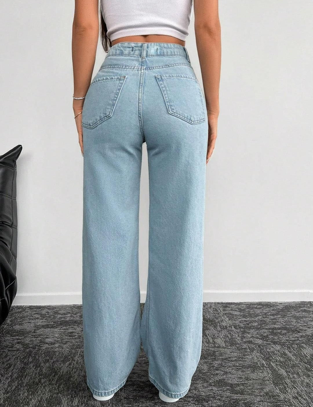 Kotty Women Cotton Straight Fit High-Rise Highly Distressed Stretchable Jeans