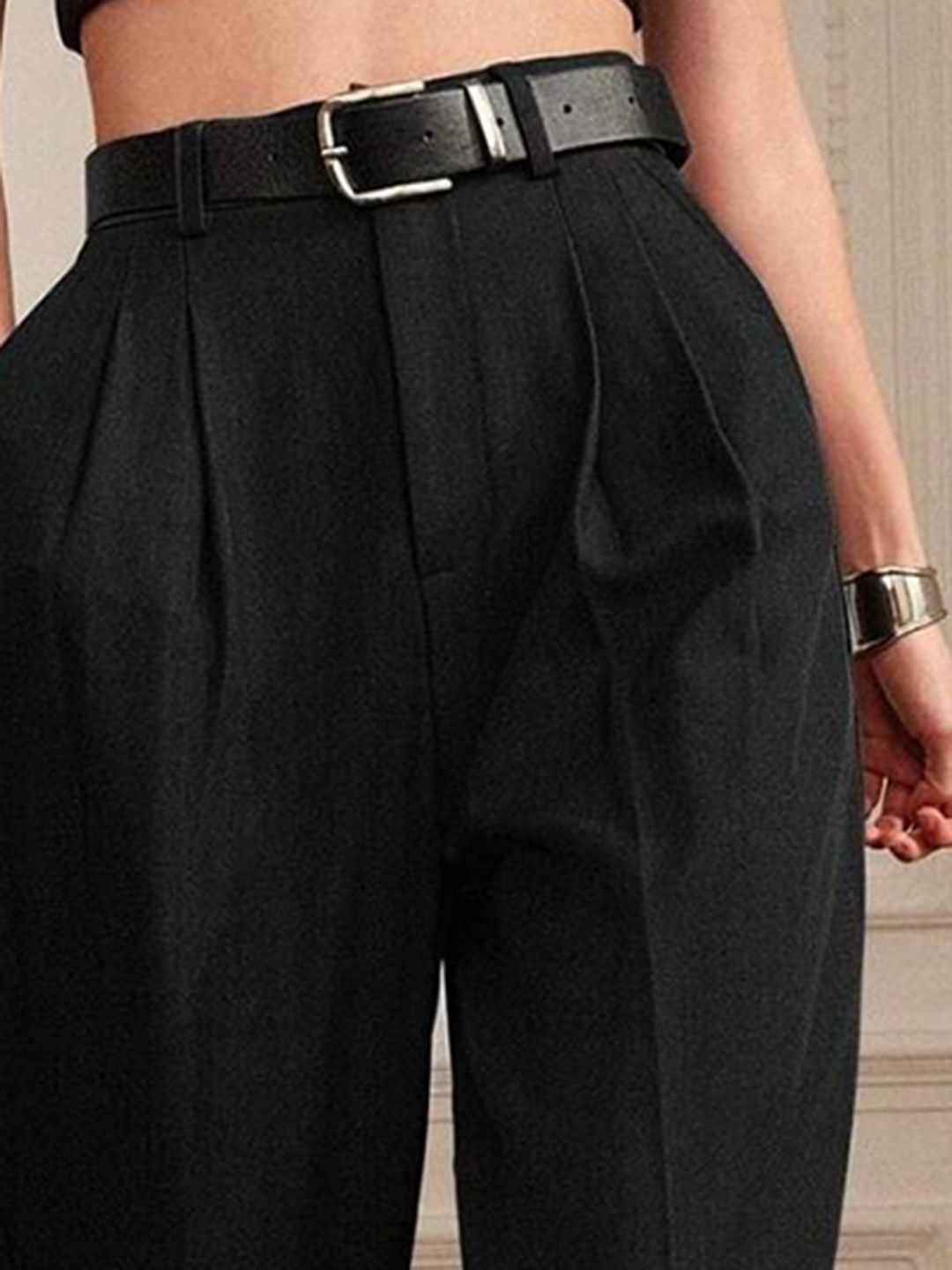 Kotty Women Relaxed Straight Leg High-Rise Pleated Wide Leg Trouser