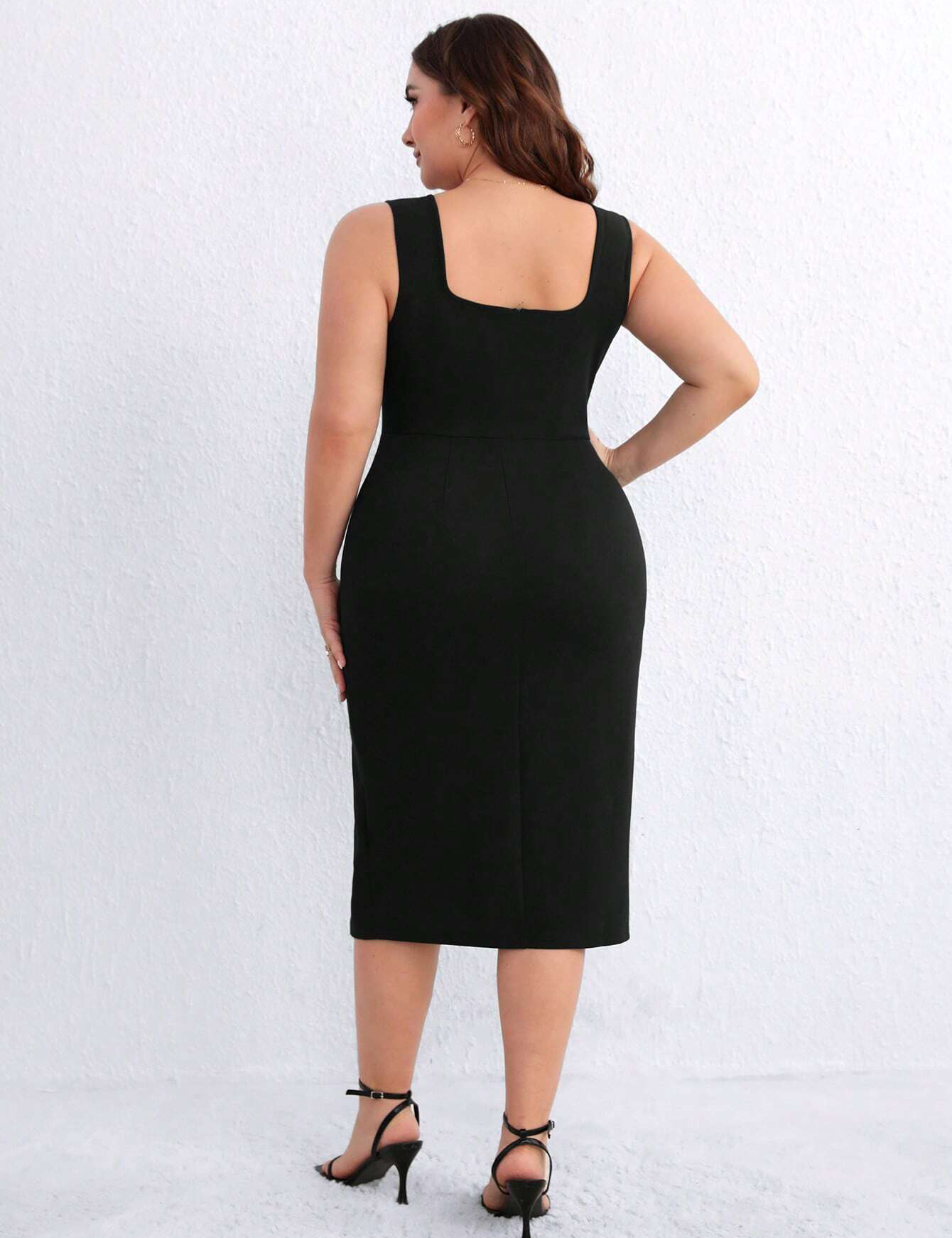 CCDRESS34_BLACK_2_zipperremve.png