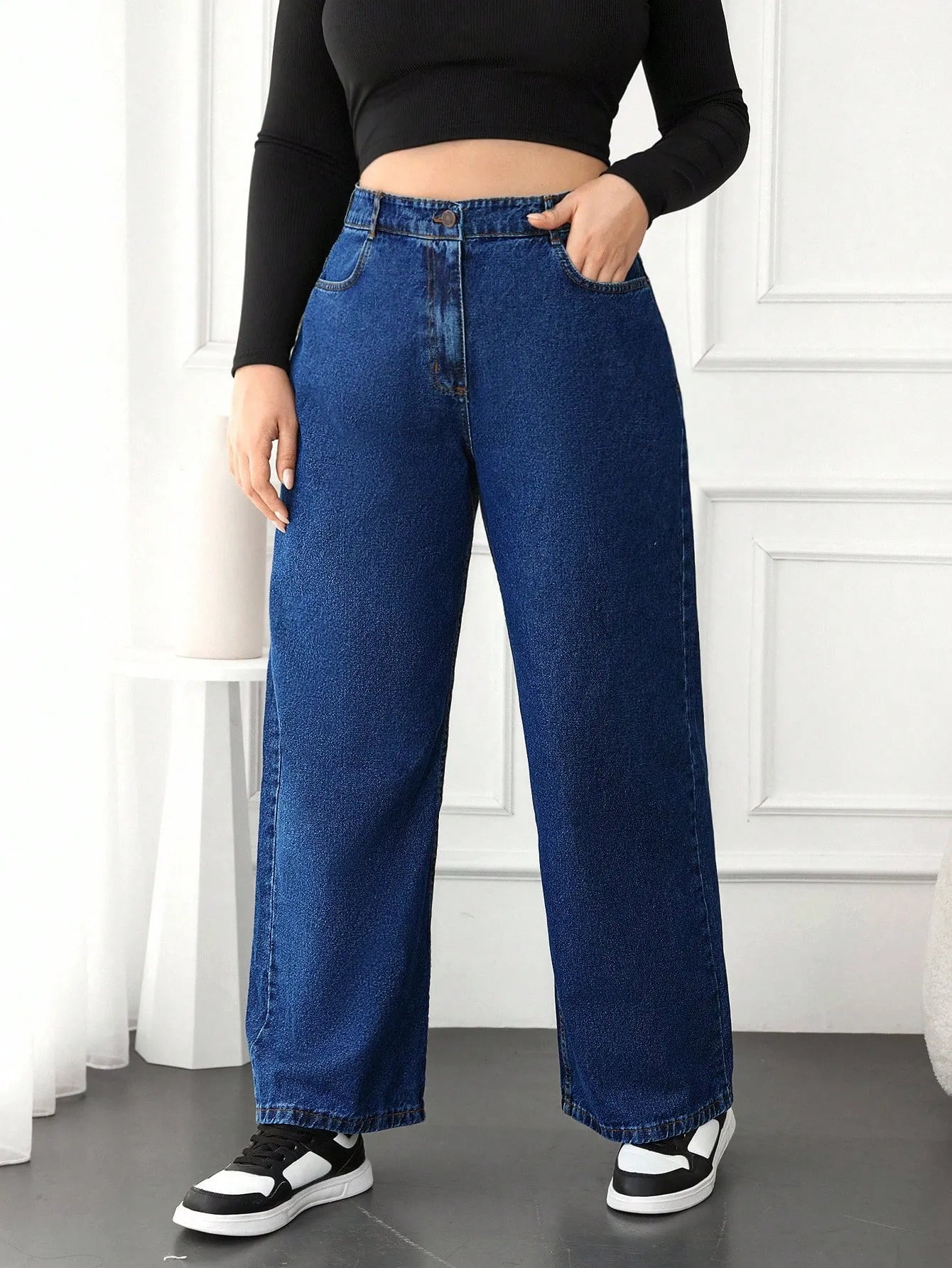 Women's Plus Size Dark Blue Wide-Leg Denim Jeans