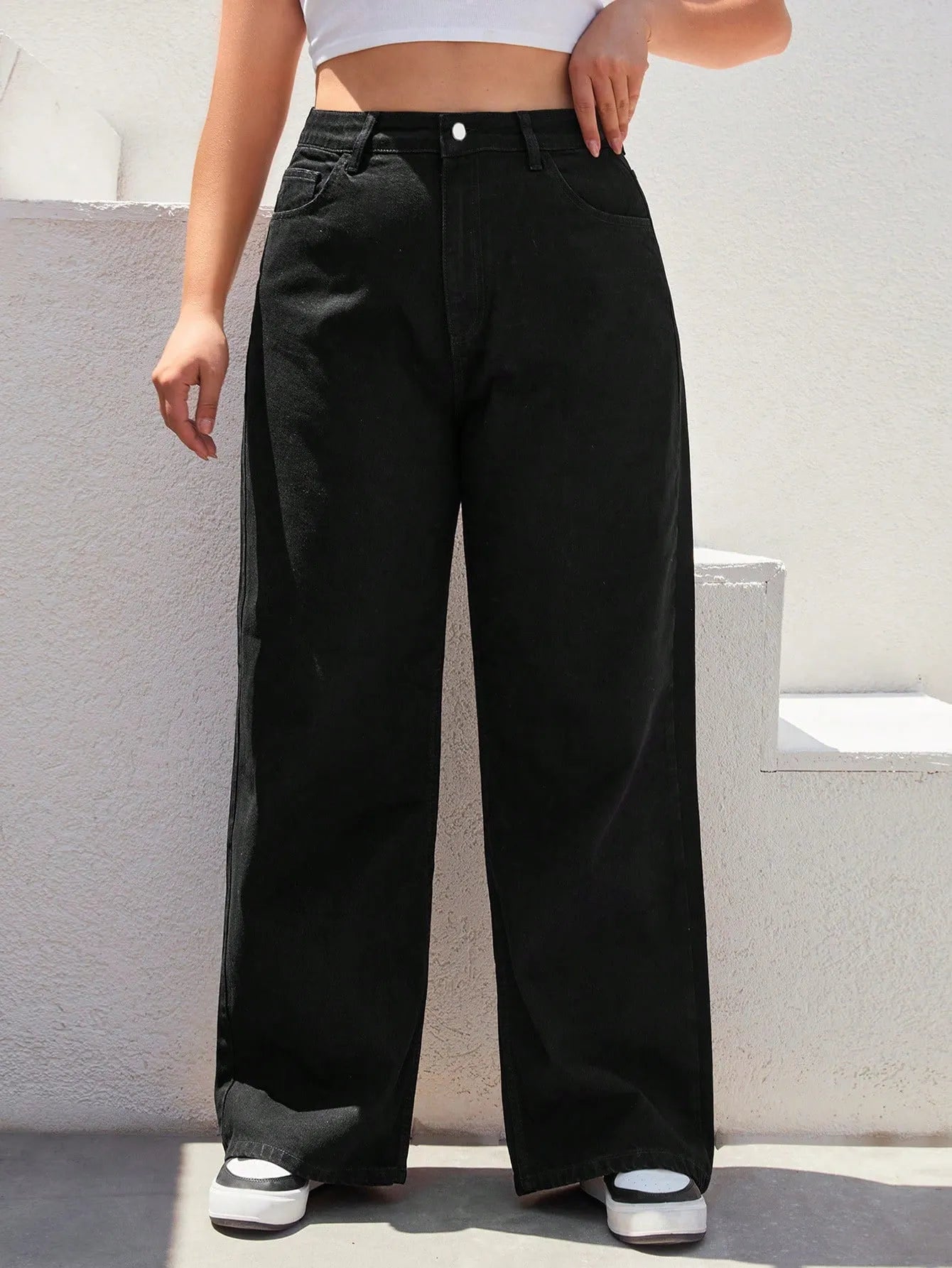 Women's Plus Size Black Wide-Leg Denim Jeans