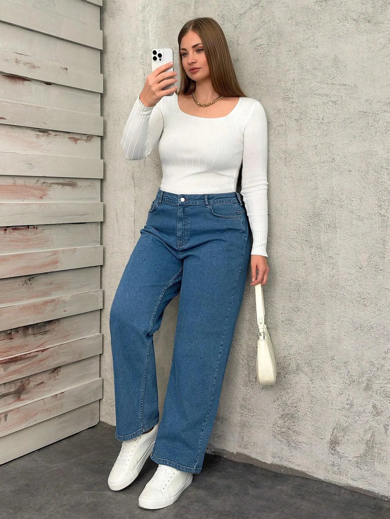 Women's Plus Size straight leg jeans
