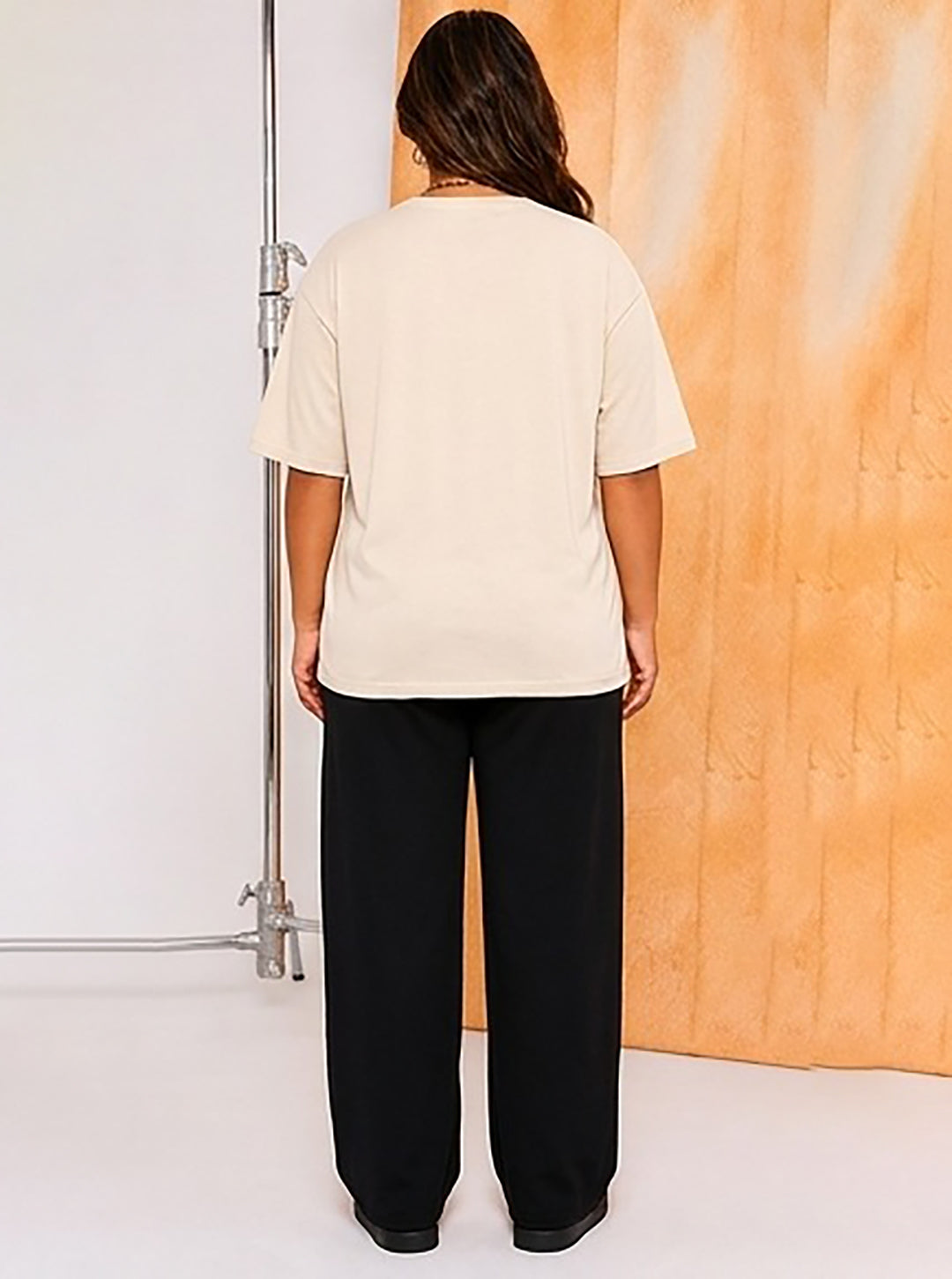 Women's Oversized Light Cream Crew Neck Cotton Casual T-Shirt