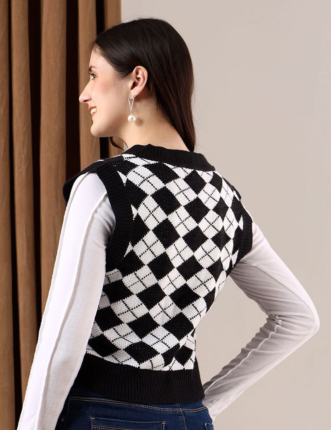 Kotty Women Crop Sweater Vest