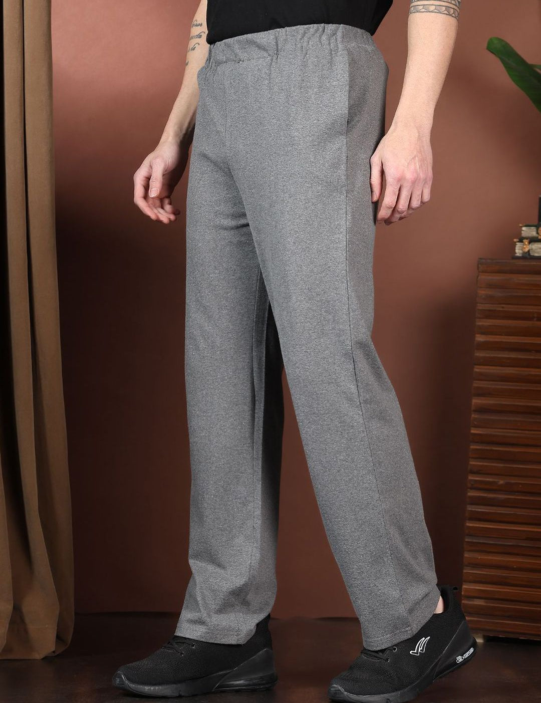  Kotty Men Mid Rise Track Pant