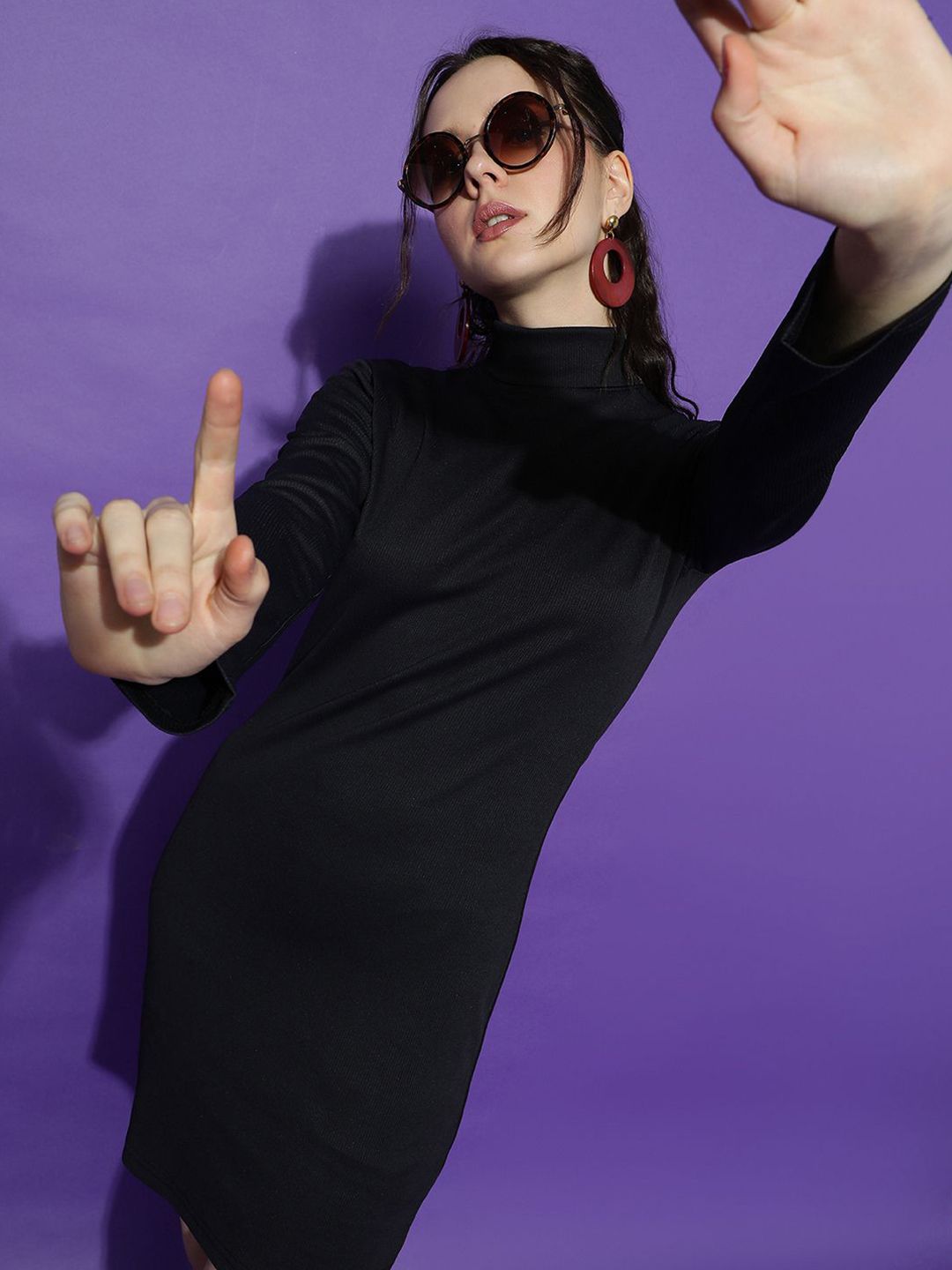 Kotty Women Solid High Neck Sheath Dress