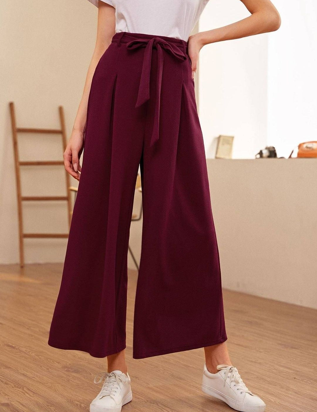 Kotty Women Relaxed Straight Leg High-Rise Trousers
