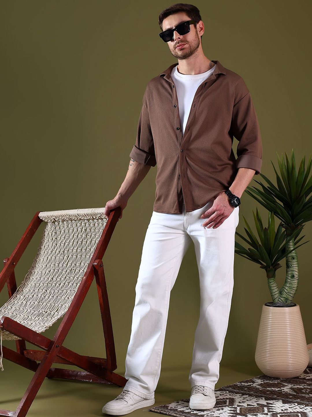 Kotty Men Jean Low-Rise Light Fade Stretchable Jeans