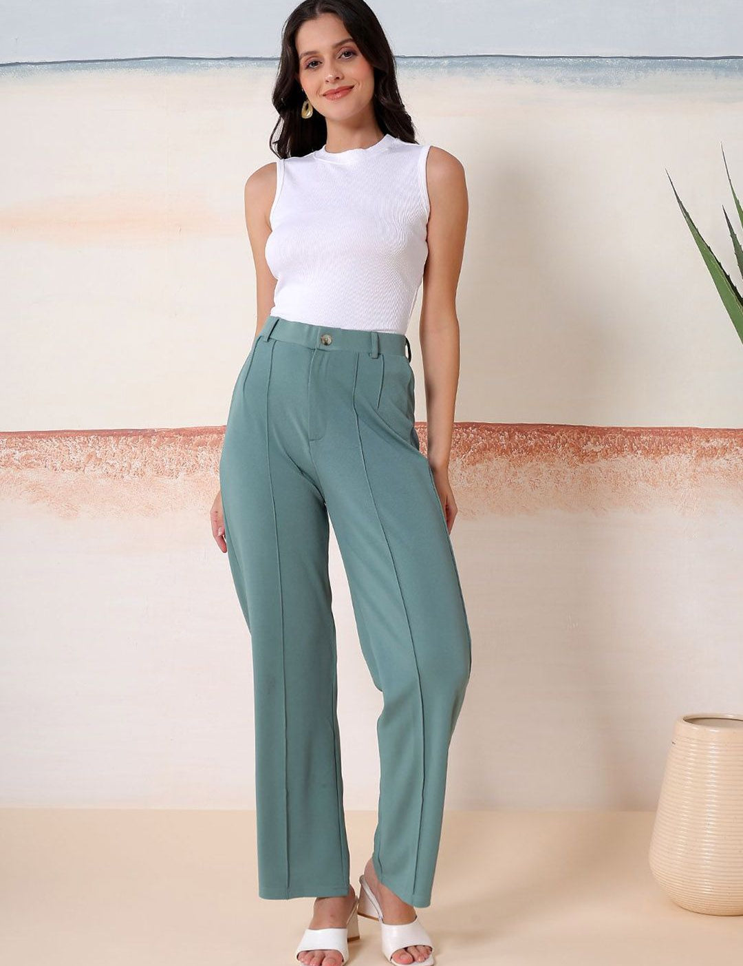 Kotty Relaxed-Fit Round Neck Crop-Top With Trousers Co-Ords


