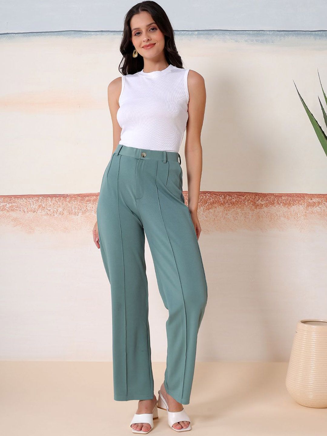 Kotty Relaxed-Fit Round Neck Crop-Top With Trousers Co-Ords


