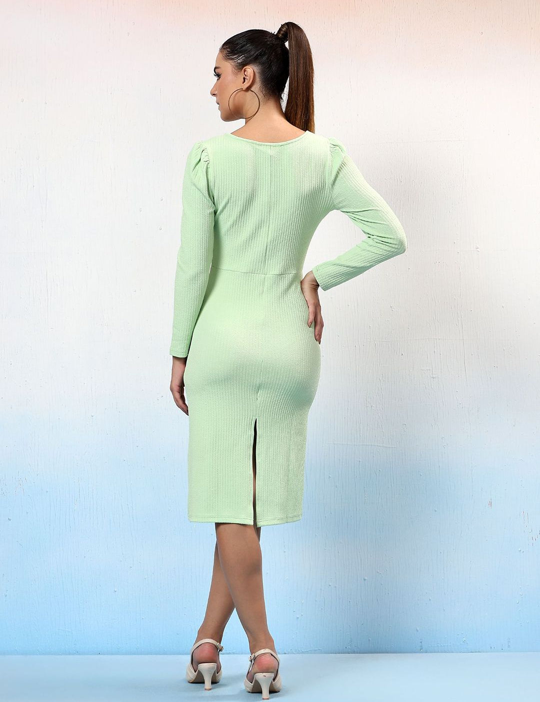 Kotty Women Square Neck Back Slits Sheath Dress