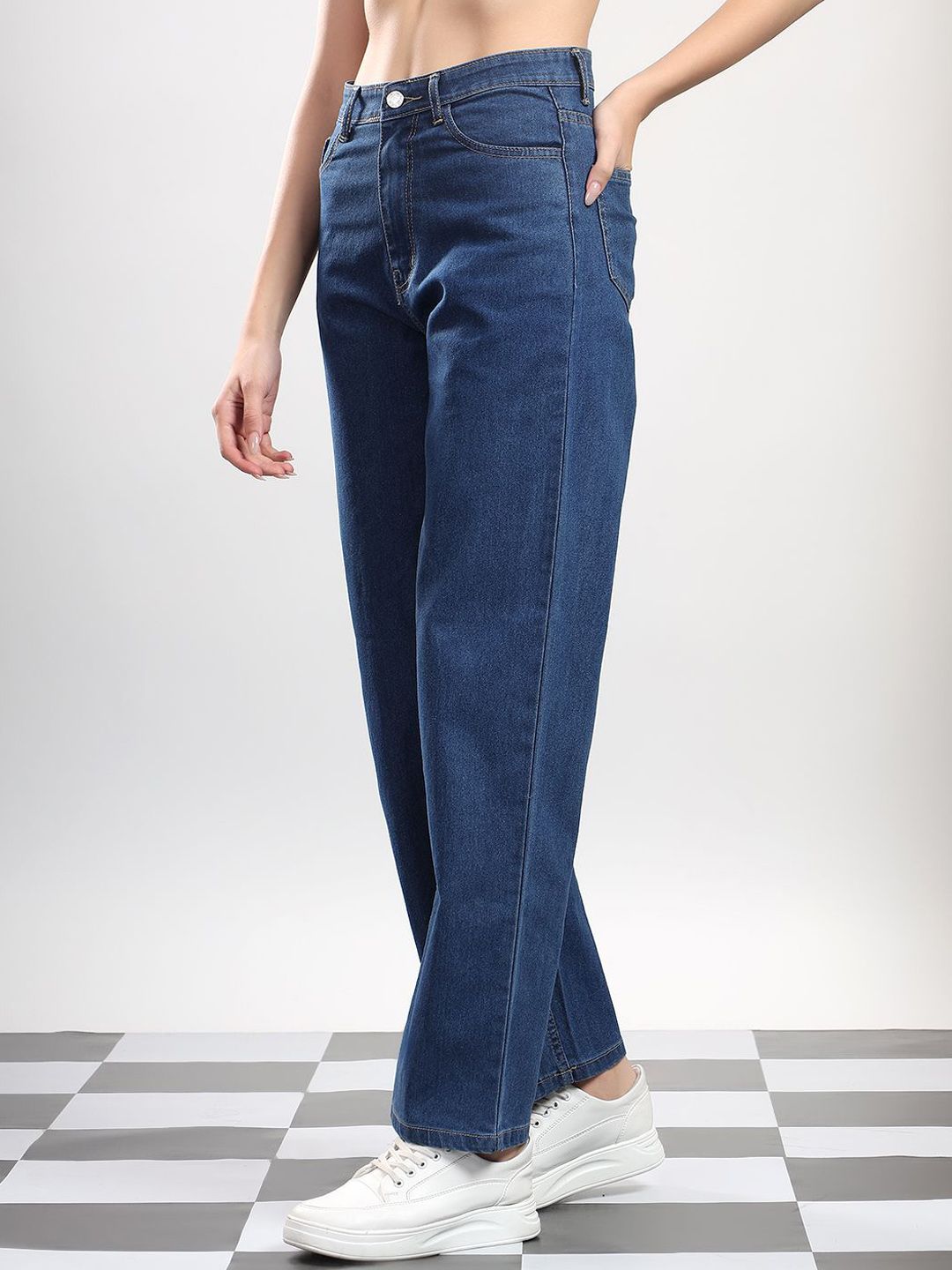 Kotty Women Straight Fit High-Rise Stretchable Jeans