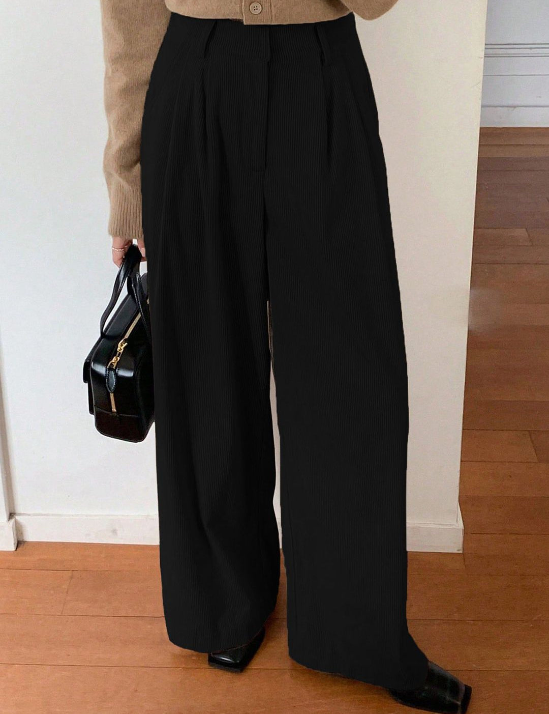 Kotty Women Relaxed Straight Leg Loose Fit High-Rise Corduroy Cotton Trousers