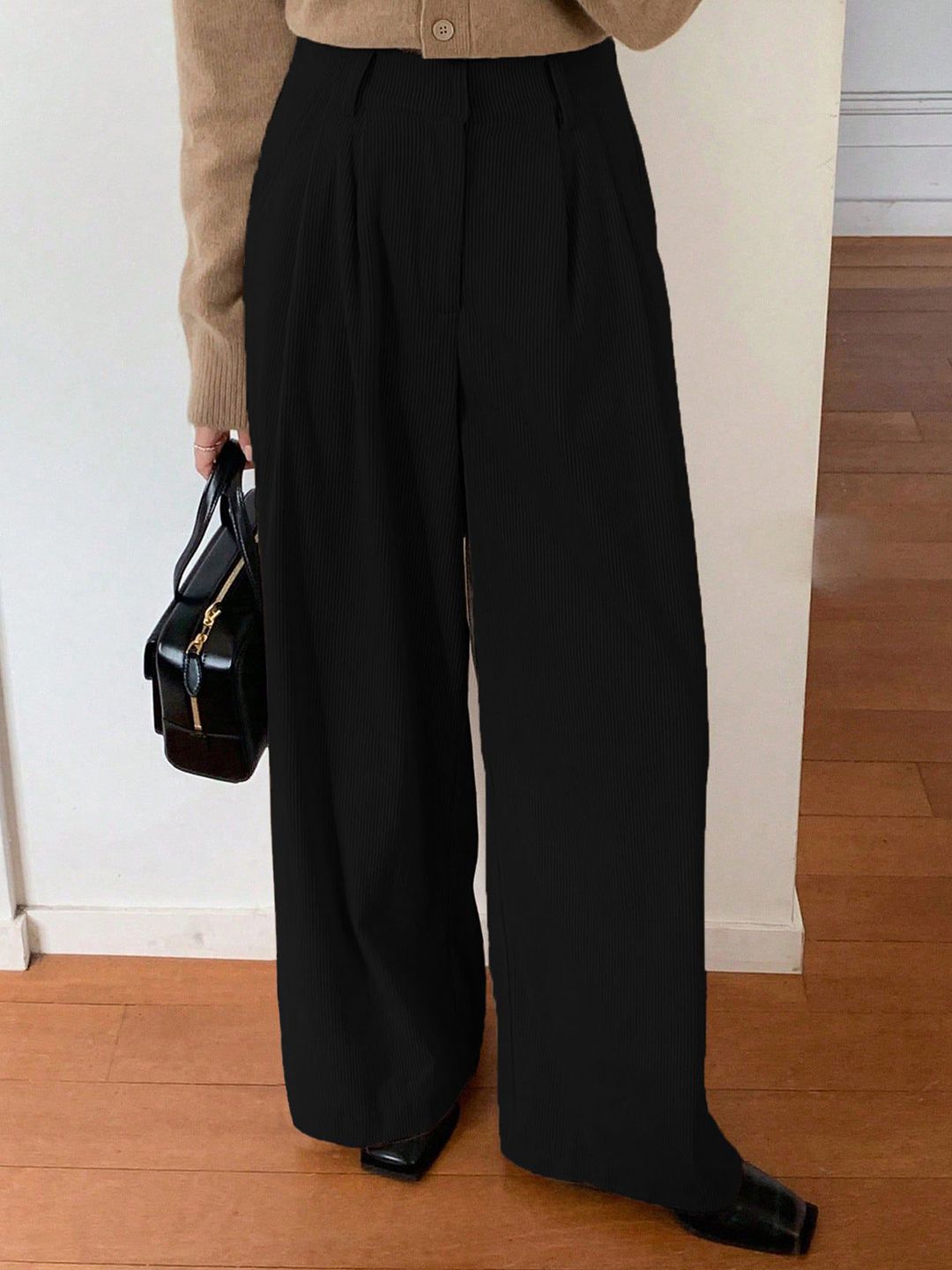 Kotty Women Relaxed Straight Leg Loose Fit High-Rise Corduroy Cotton Trousers