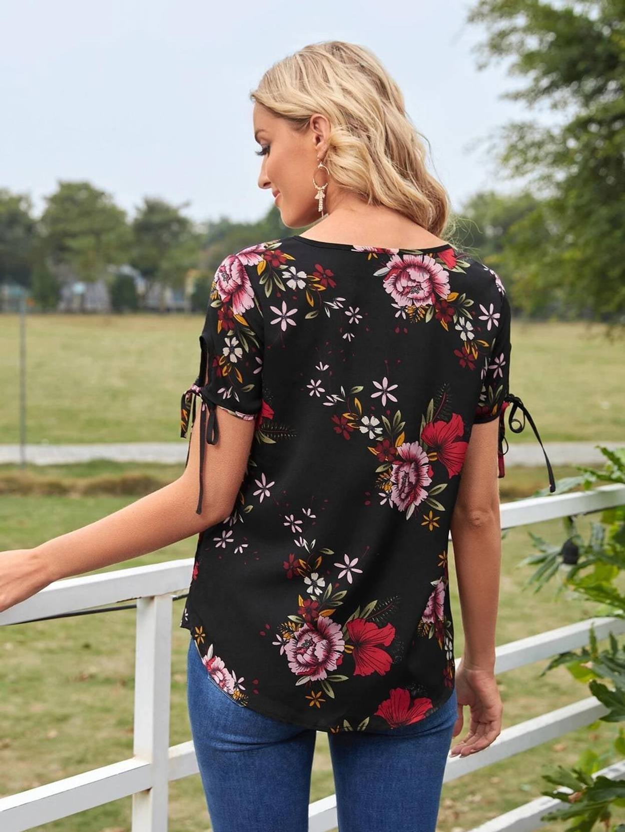 KOTTY  Casual Regular Sleeves Floral Print Women Multicolor To