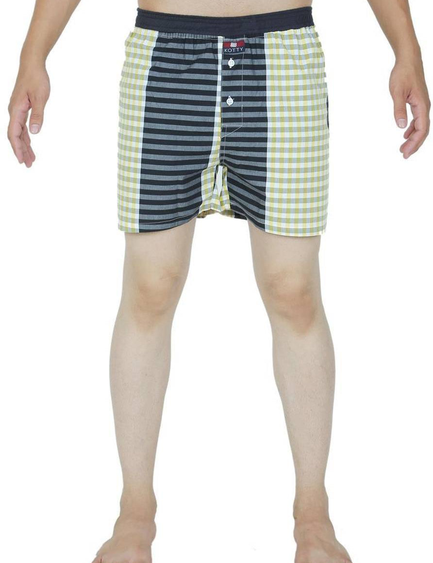 CheckeredMenBoxer-0_jpg_42aeab66-9b6d-44c7-82dc-770301f00d26.jpg