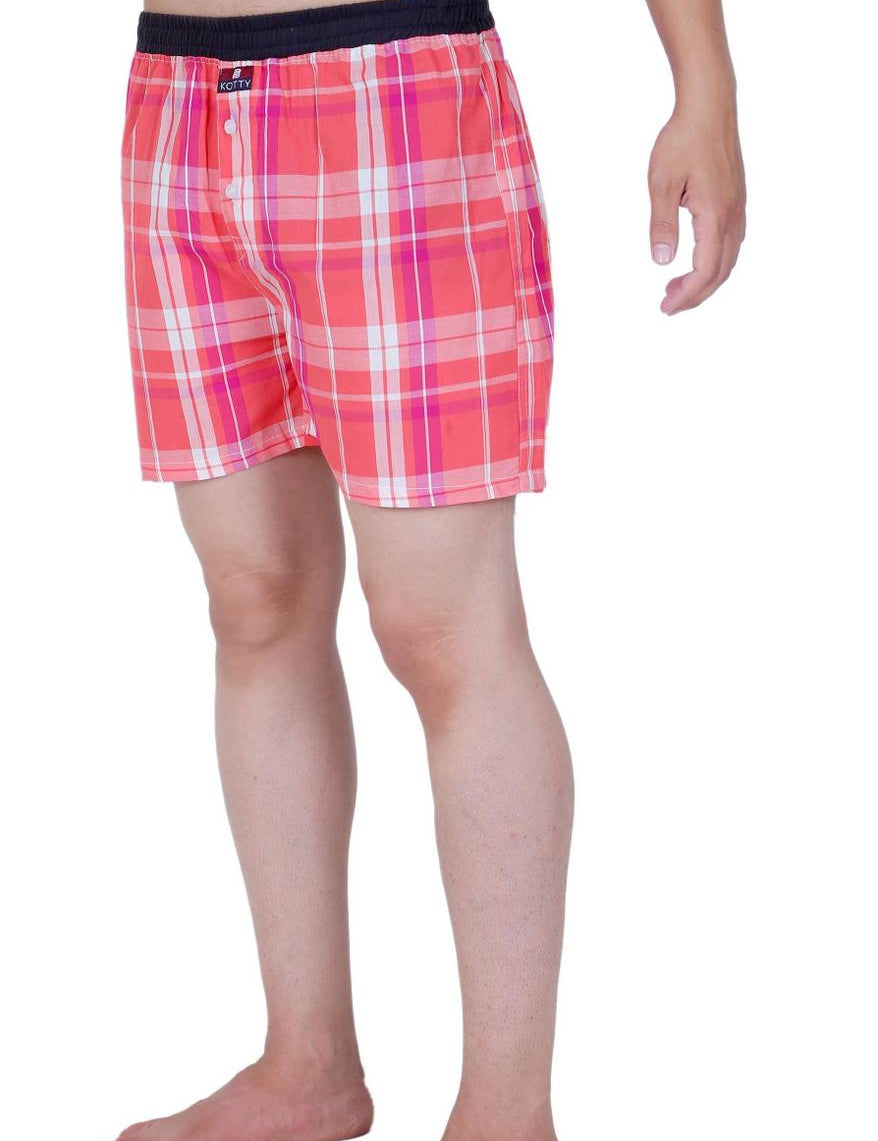CheckeredMenBoxer-1_jpg_6409d4ca-187e-462d-a08a-0af9879ad6d5.jpg