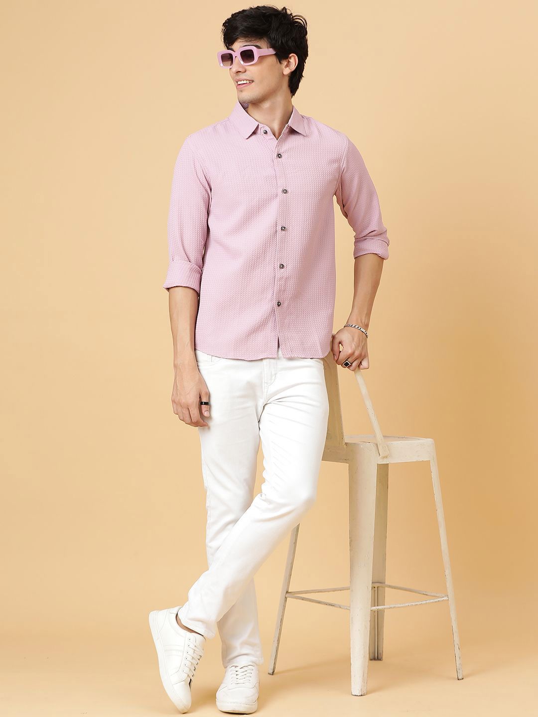 Kotty Men Relaxed Spread Collar Solid Casual Shirt
