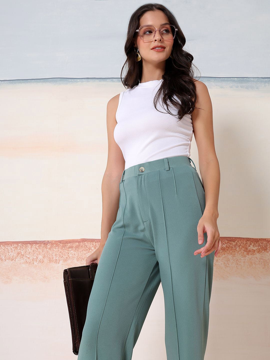 Kotty Relaxed-Fit Round Neck Crop-Top With Trousers Co-Ords

