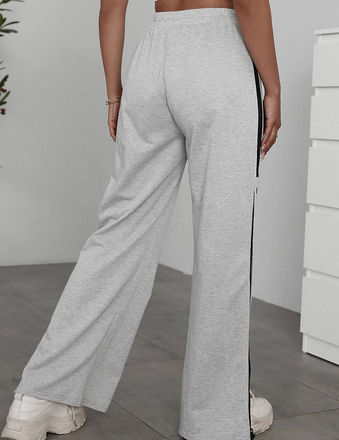 Kotty Womens Relaxed-Fit Mid-Rise Track Pants 