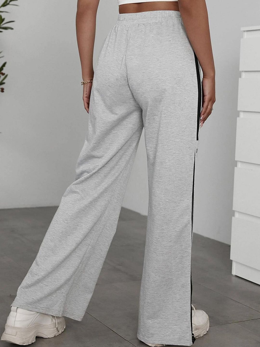 Kotty Womens Relaxed-Fit Mid-Rise Track Pants 