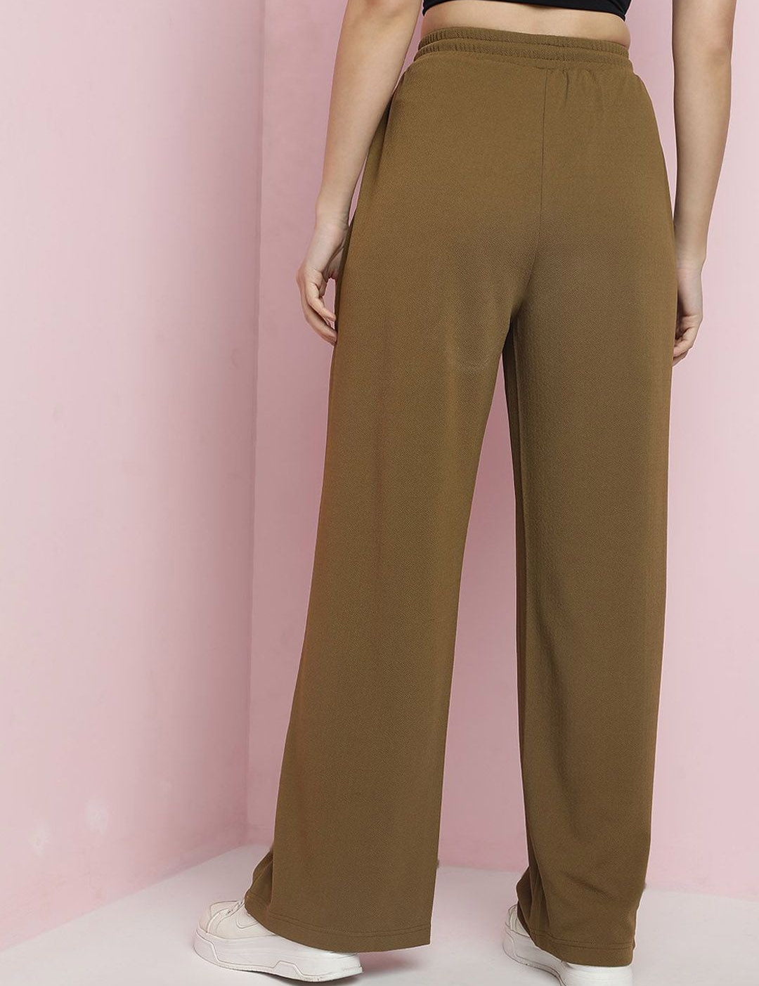 Kotty Women Classic Relaxed High-Rise Pleated Parallel Trousers