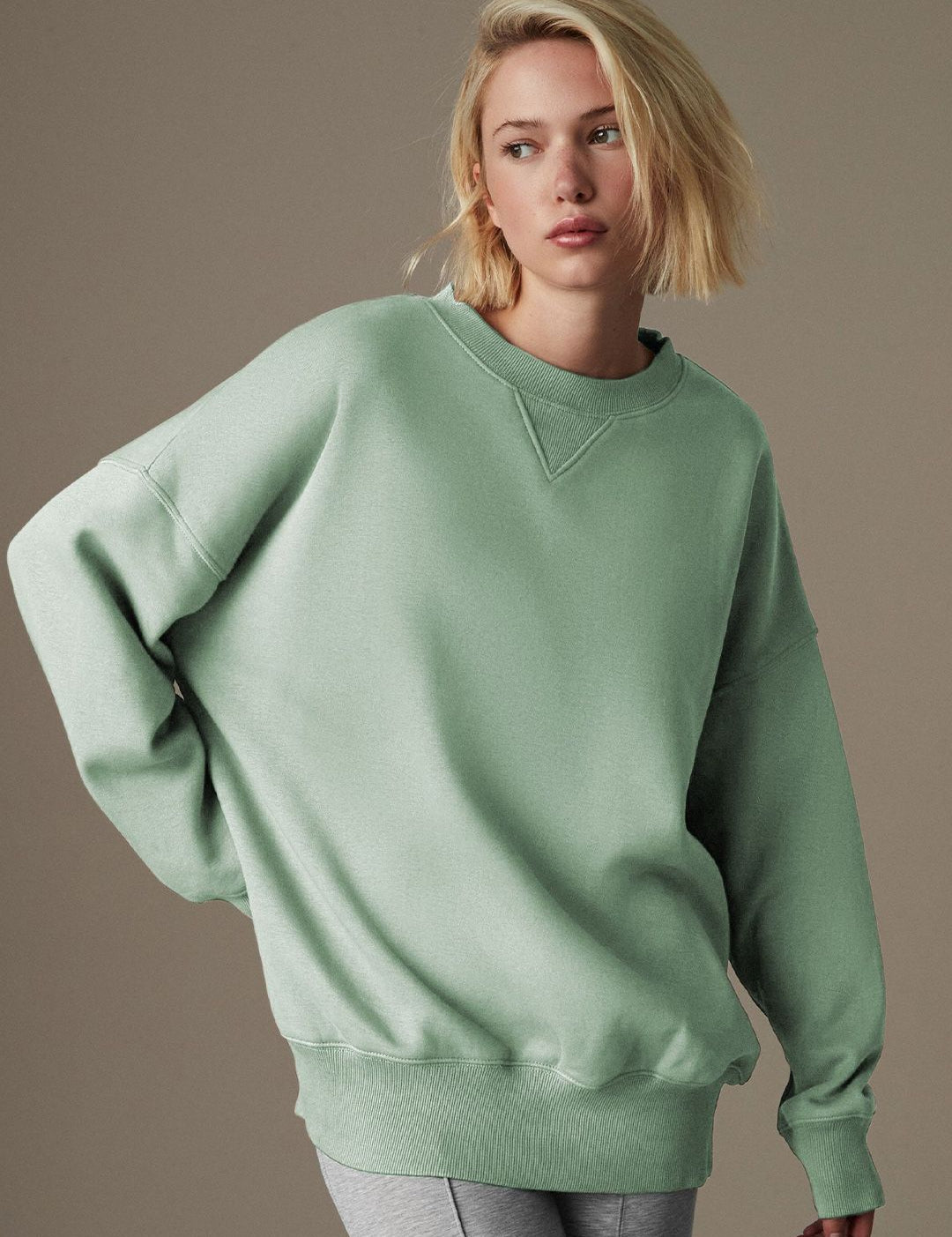 Kotty Women Round Neck Long Sleeves Sweatshirt