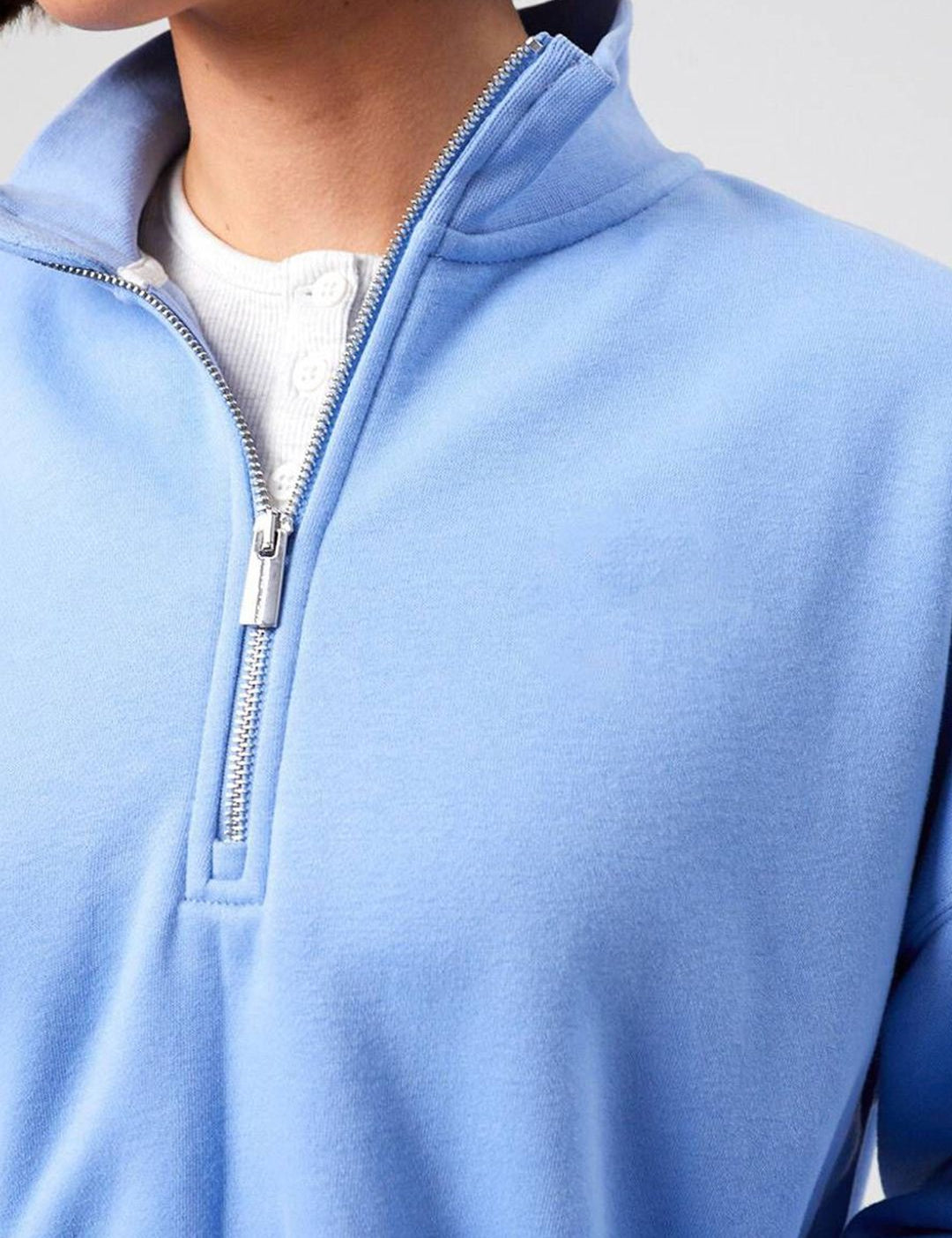 Kotty Women Solid Full Sleeve Mock Collar Crop Sweatshirt