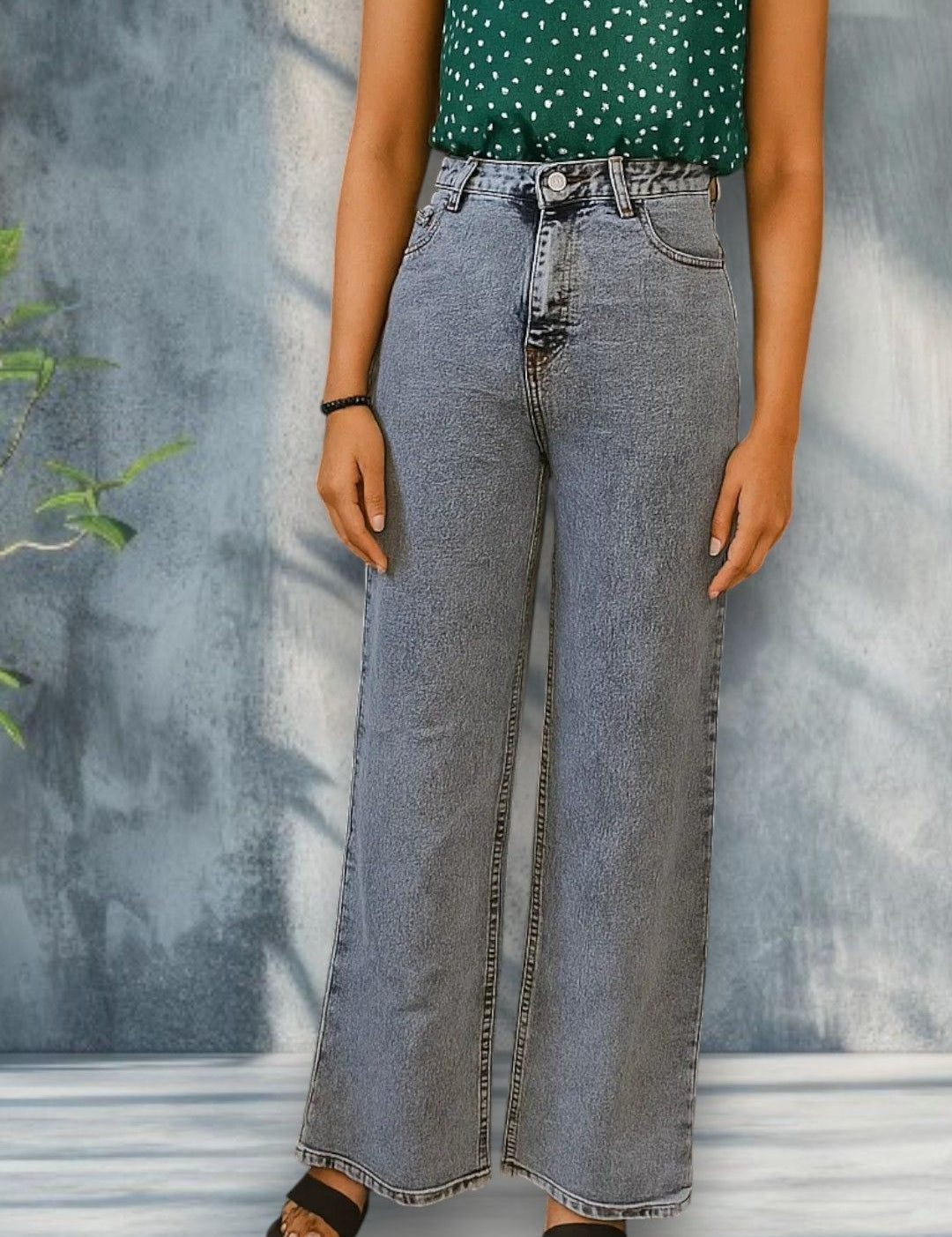 Kotty Women Regular Fit High-Rise Light Fade Stretchable Jeans