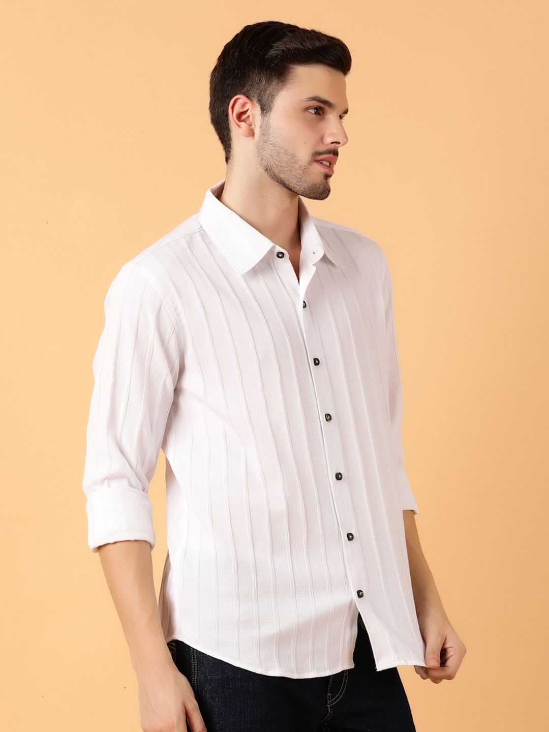 Kotty Men Relaxed Spread Collar Textured Cotton Casual Shirt