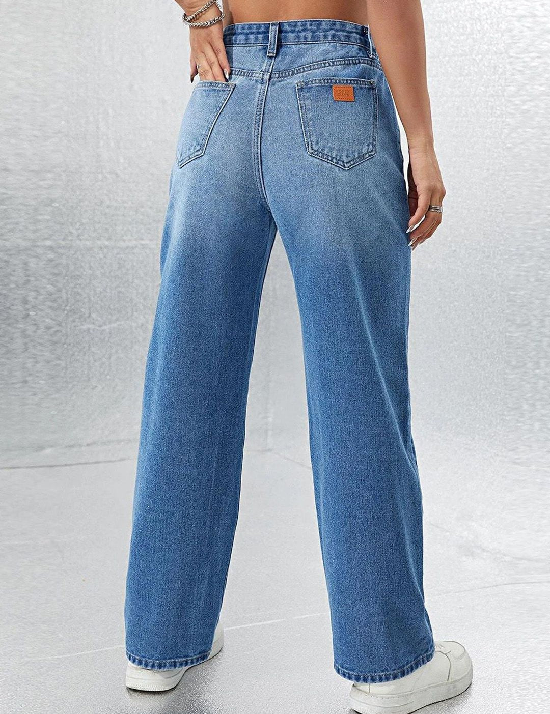 Kotty Women Straight Fit High-Rise Stretchable Jeans