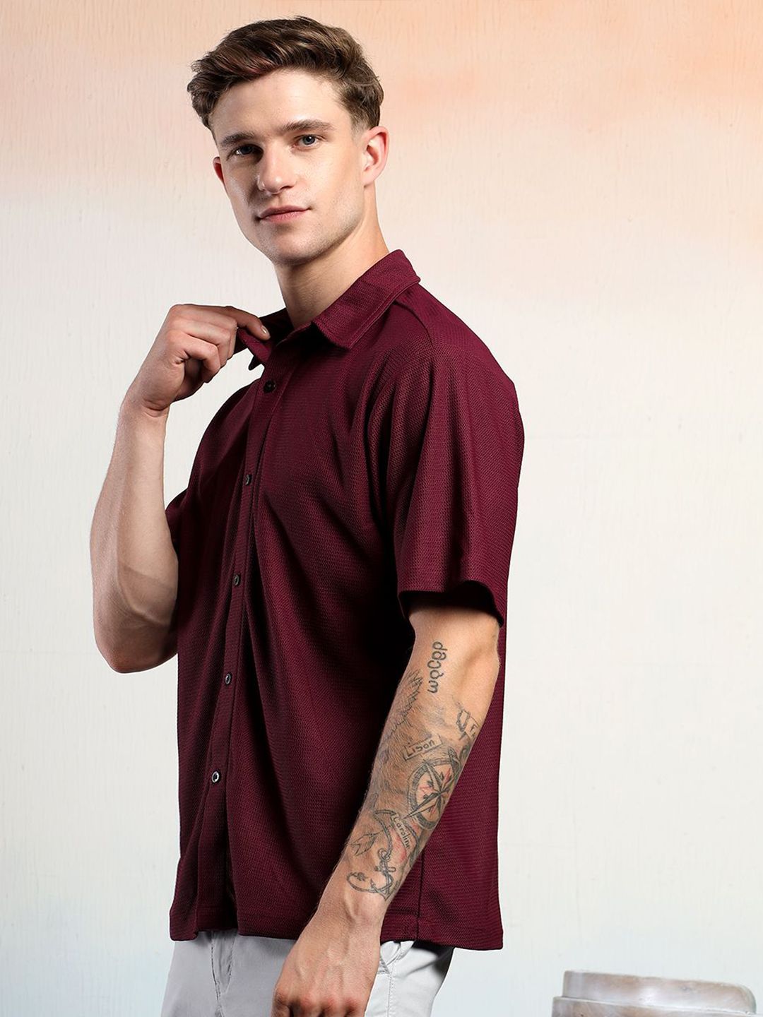 Kotty Men Opaque Textured Casual Shirt