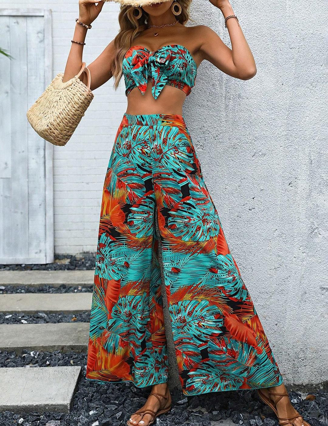 Kotty Women Floral Printed High-Rise Wide Leg Trousers