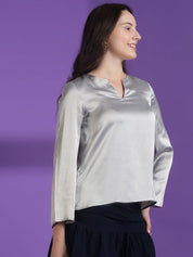 Kotty Women Solid V-Neck Top