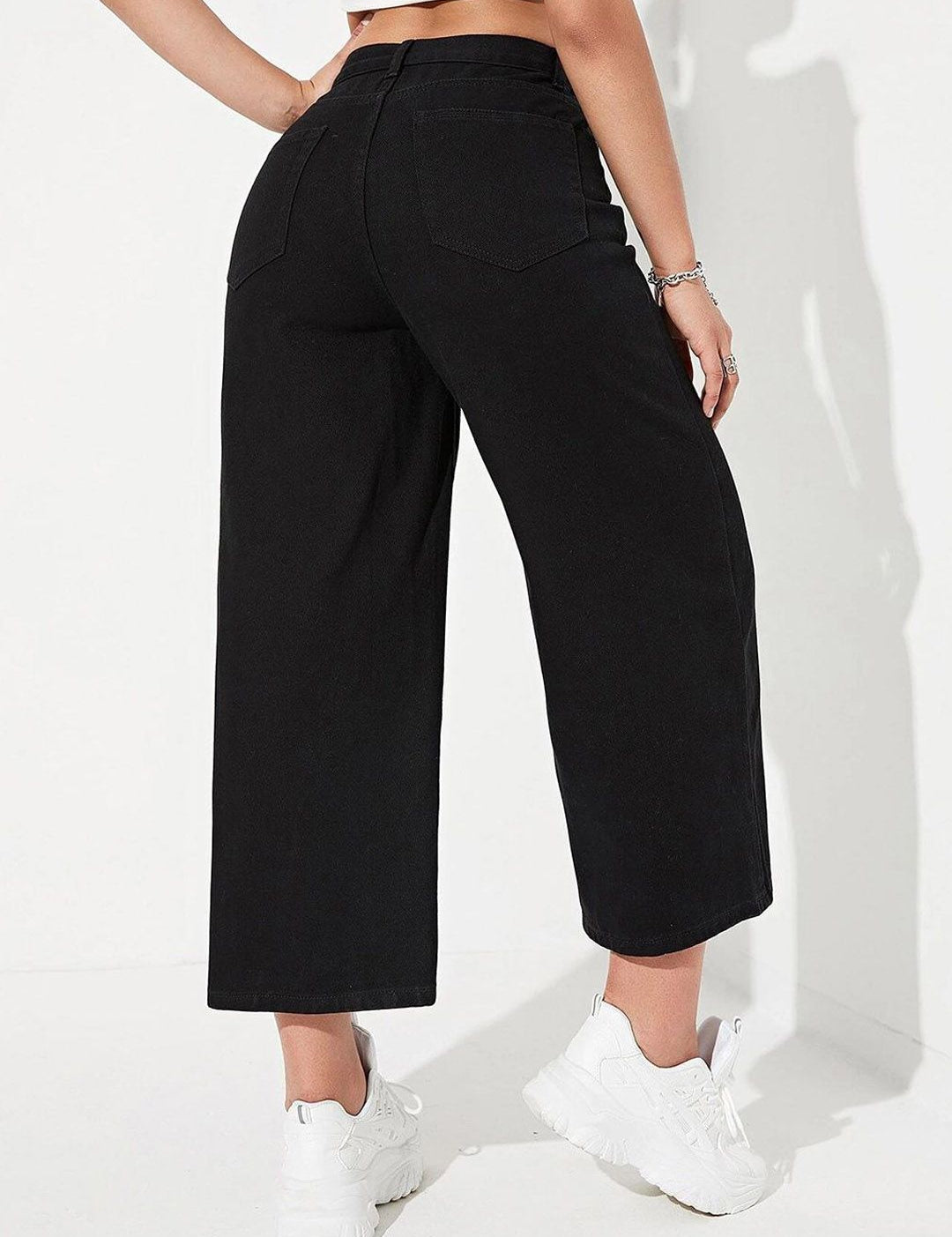 Kotty Women Flared High-Rise Stretchable Jeans