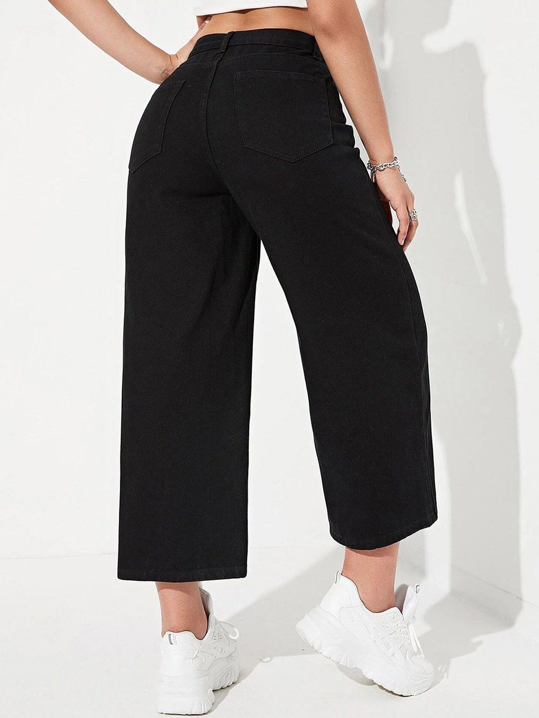 Kotty Women Flared High-Rise Stretchable Jeans