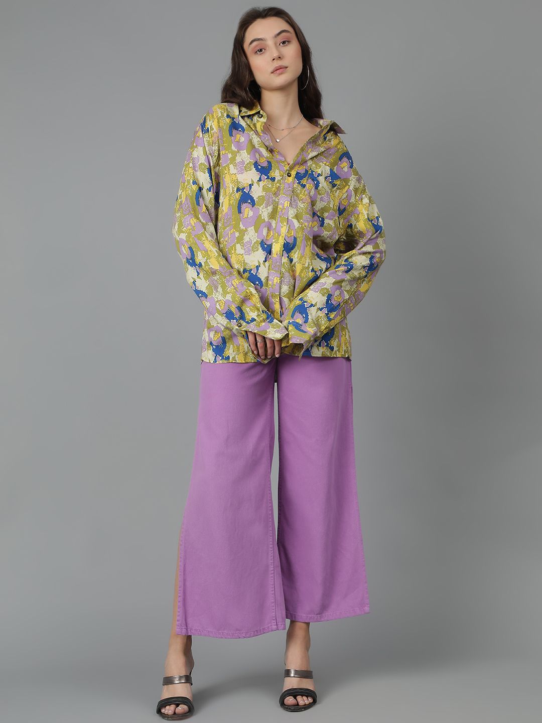 Kotty Women Spread Collar Abstract Printed Cotton Oversized Casual Shirt