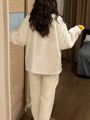 Kotty Women Solid Round Neck Night Suit