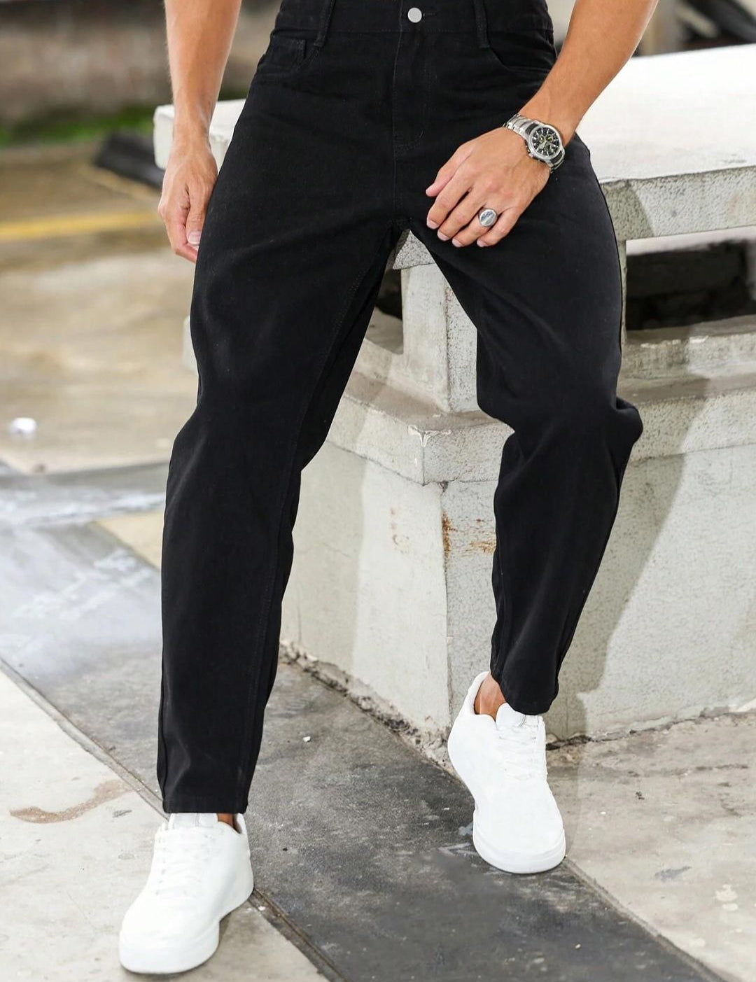 Kotty Men Straight Fit Low-Rise Stretchable Jeans