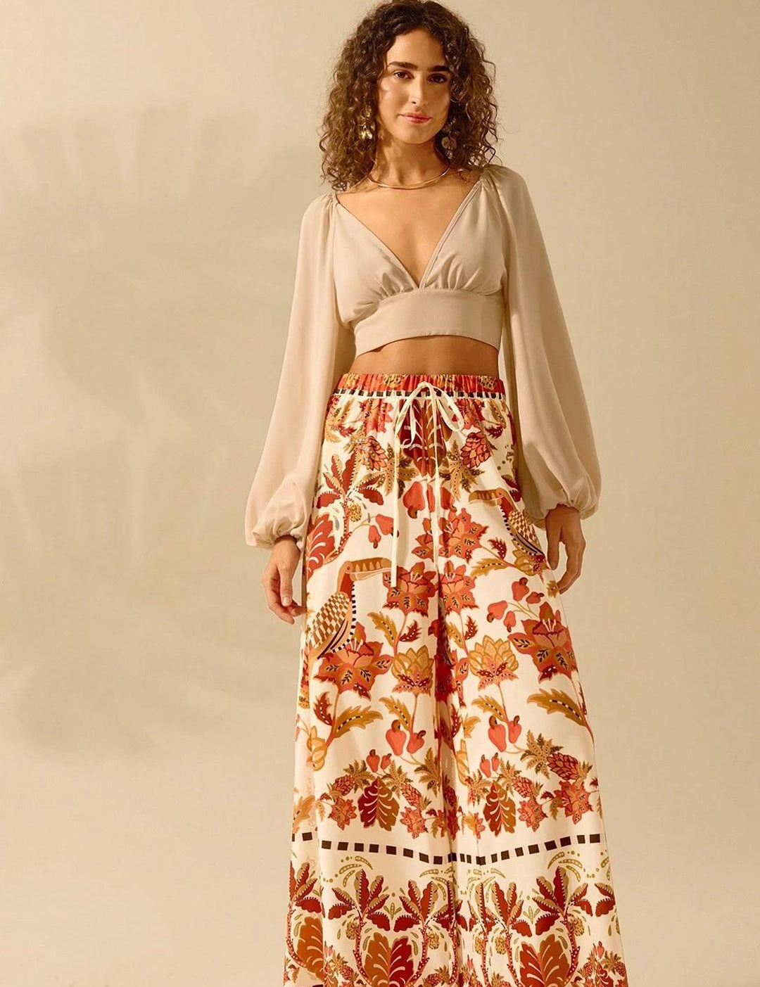 Kotty Women Floral Printed Flared High-Rise Trousers