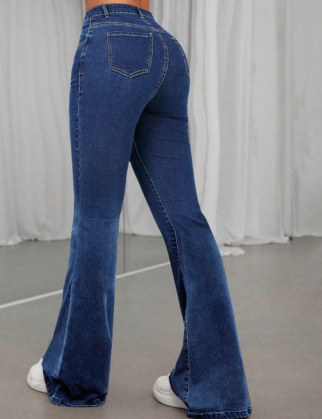 Kotty Women Bootcut Mid-Rise Stretchable Jeans