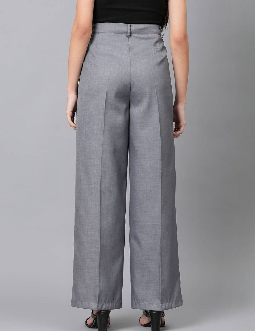 Kotty Women Relaxed Straight Leg High-Rise Trousers