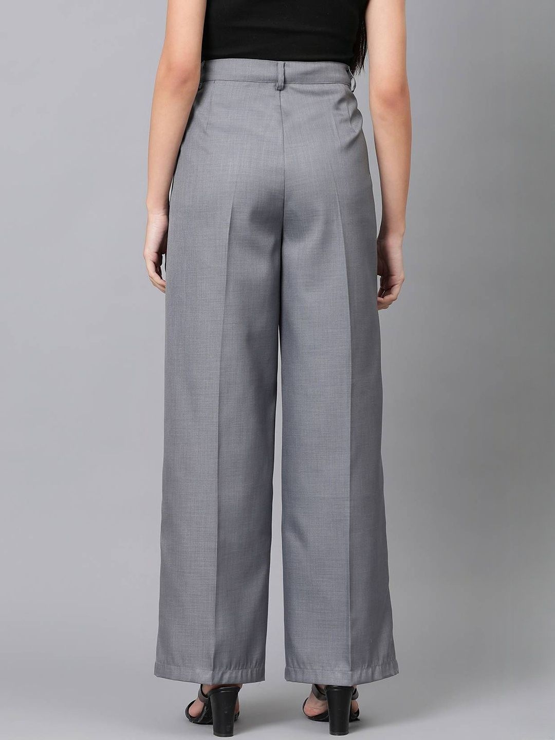 Kotty Women Relaxed Straight Leg High-Rise Trousers