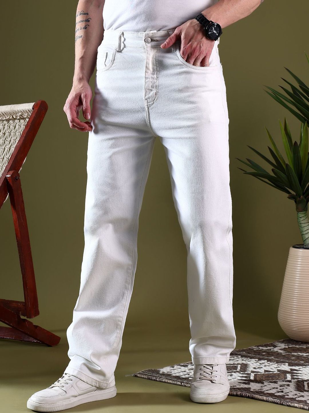 Kotty Men Jean Low-Rise Light Fade Stretchable Jeans