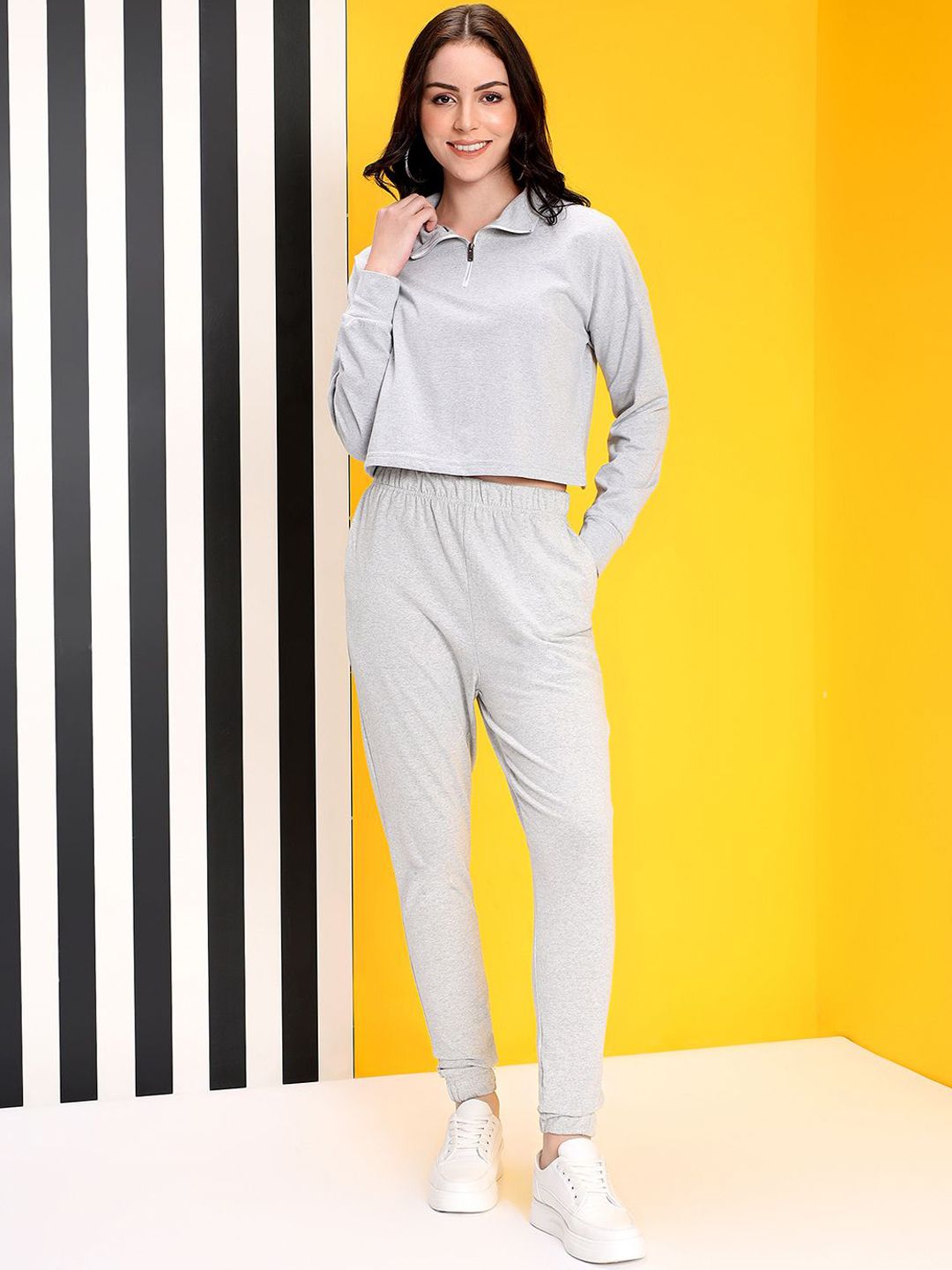 Kotty Long Sleeve T-Shirt With Joggers 