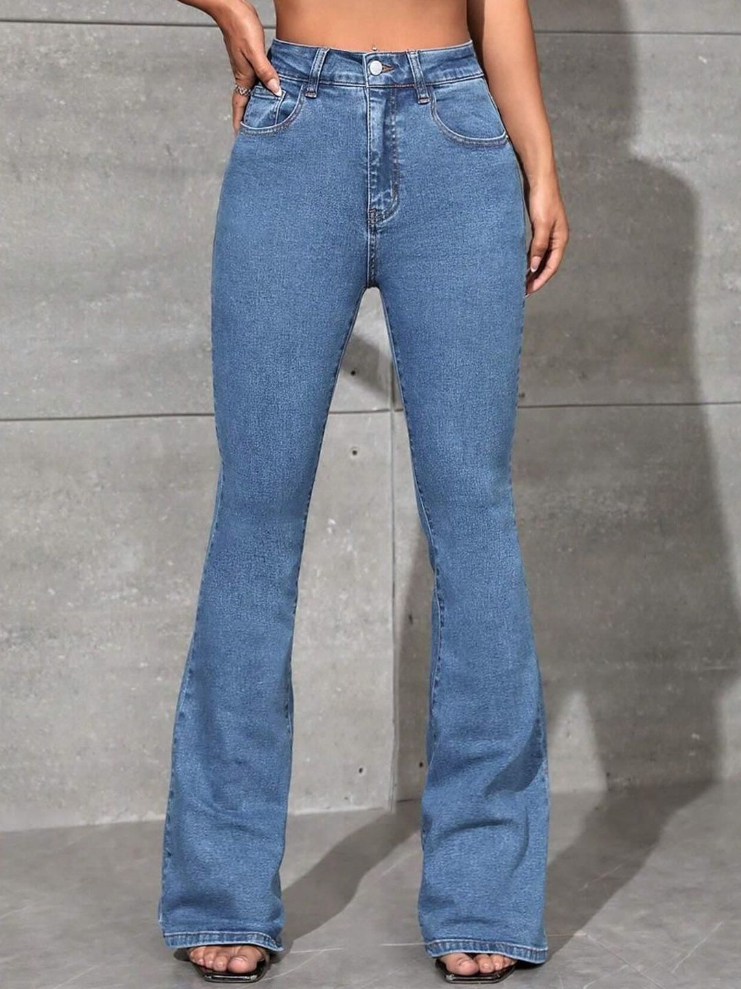 Kotty Women High-Rise Stretchable Bootcut Jeans