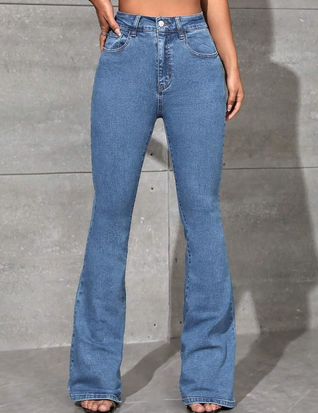 Kotty Women High-Rise Stretchable Bootcut Jeans